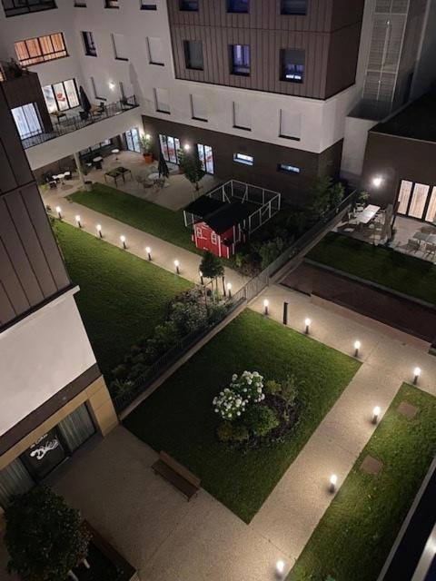Les Boreales - Appart'Hotel & Restaurant Rouen Exterior photo